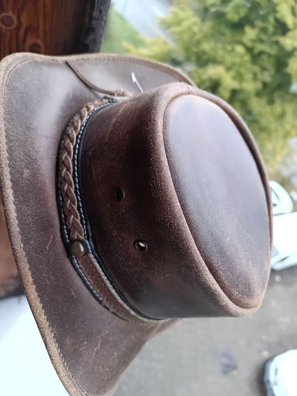 Copricapi, berretti & cappellini: Scippis Cowboy Hat Irving Leather Brown Size S – Nuovo (secondo la descrizione) da Schachen b.Herisau venduto da Biibli 2