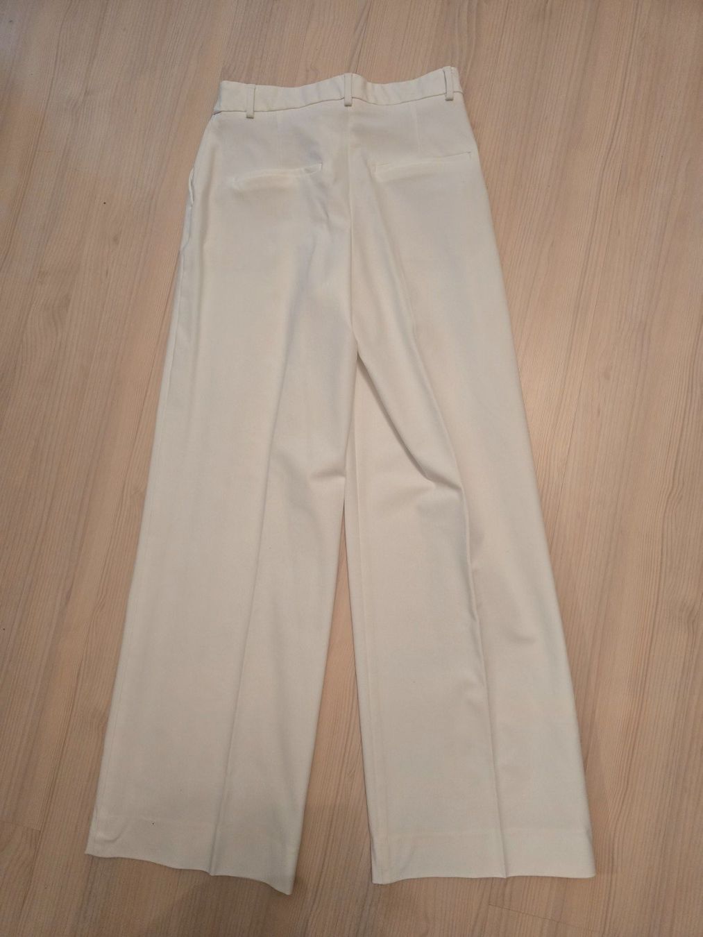 Pantaloni: schicke Hose – Nuovo (secondo la descrizione) da Gutenswil venduto da evita.64