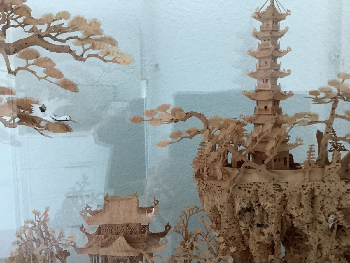 Tutte le decorazioni: Alter chinesischer Glaskasten – Usato da Buch SH venduto da bri_hpp2 3
