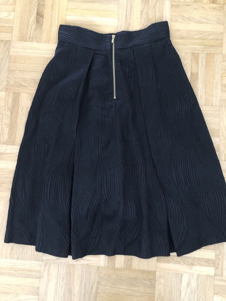 H&M Röcke: Jupe plissée taille haute H&M – Neu (gemäss Beschreibung) aus Onex von kattrina 2