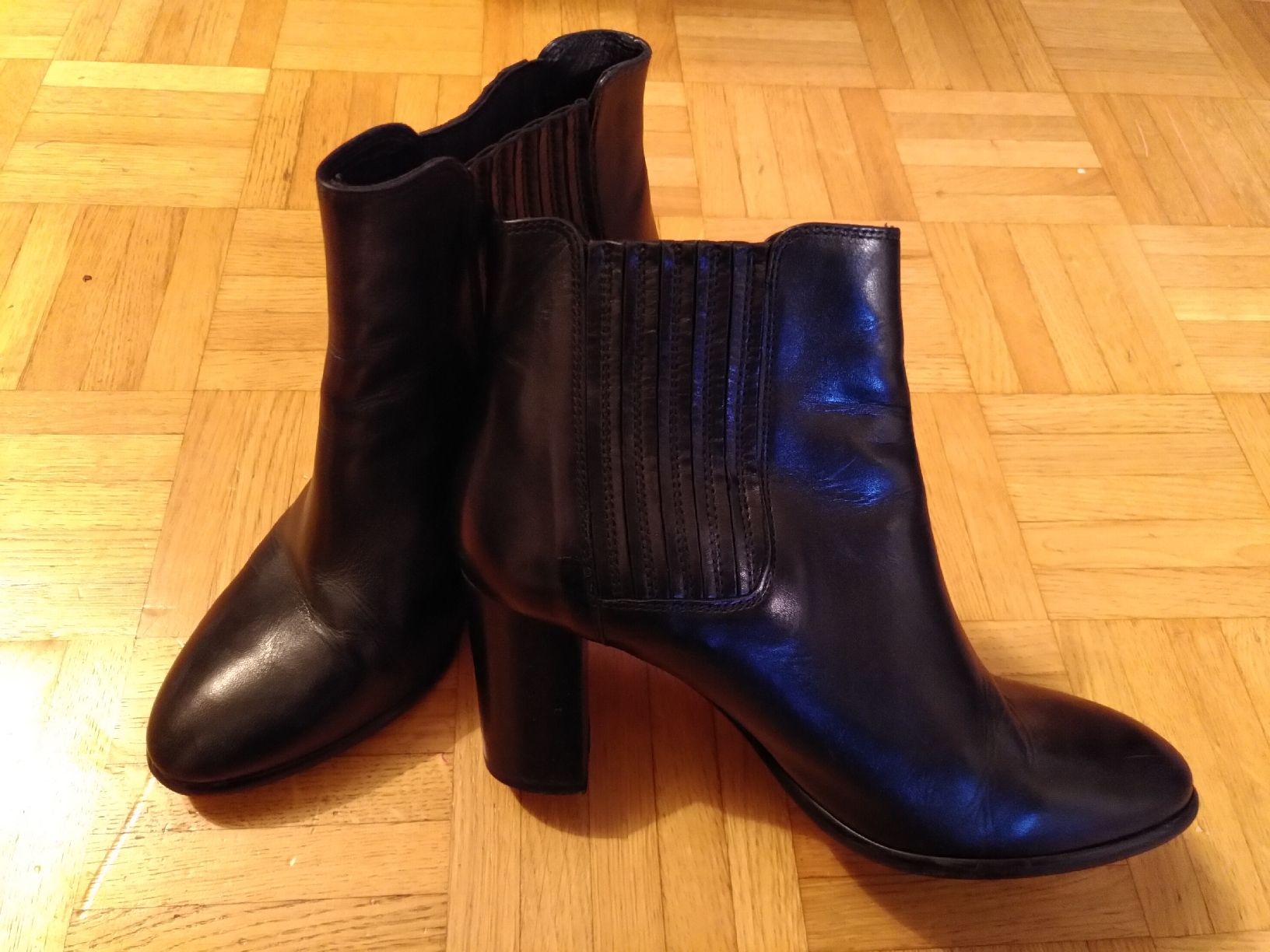 Scarpe da donna: Ankle Boots von CosmoParis Gr.39 – Usato da Genève venduto da Lenawi