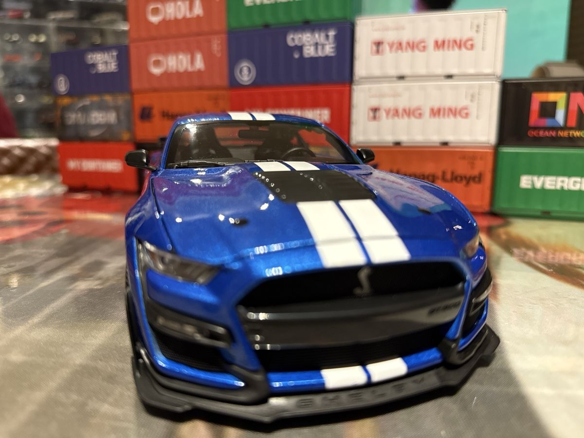 Ford Modellini d'auto: Ford Mustang Shelby GT500 – Usato da Basel venduto da Zomeg 2