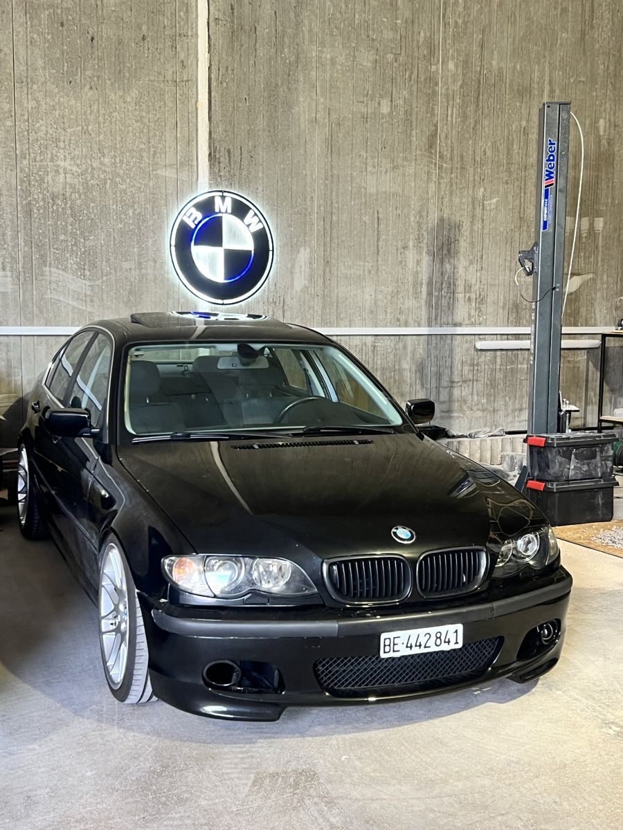 BMW Autos: BMW E46  – D'occasion à Gals par gia_j6lx
