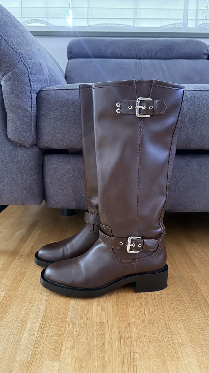 Zara Damenschuhe: Braune Zara Stiefel gr.38 – Gebraucht aus Winterthur von -BeHappy24- 1