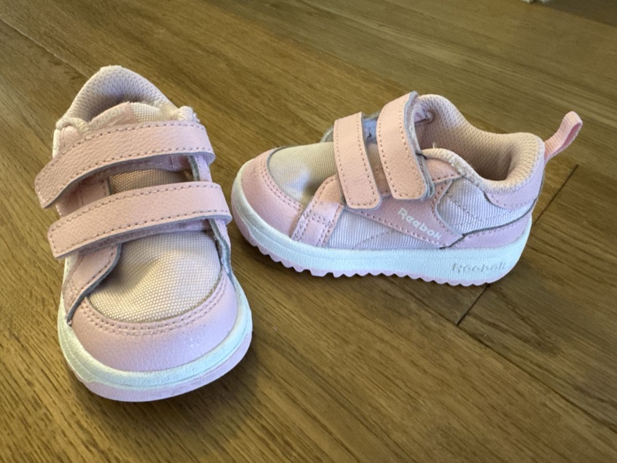 Reebok Scarpe per ragazze: Reebok Sneakers, Gr.21 – Usato da St. Gallen venduto da Venus1010