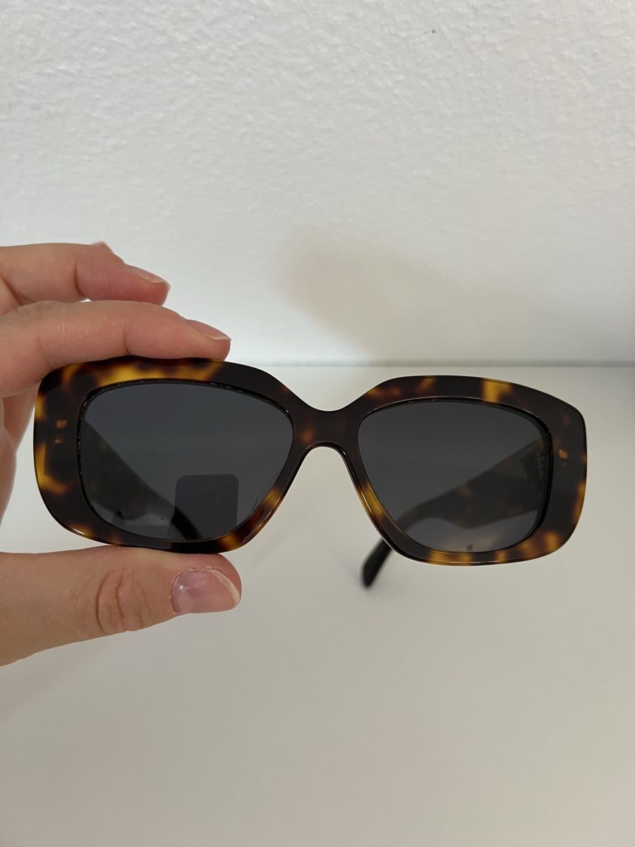 Celine Lunettes & Verres: Celine Thriomphe 04 sonnenbrille  – D'occasion à Zollikon par jud_cmm9 7