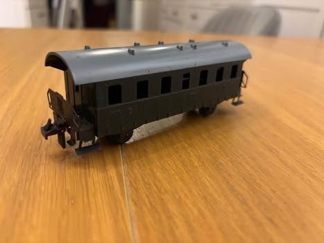 Trains électriques: Wagon sans marque – D'occasion à Orbe par car_8grw