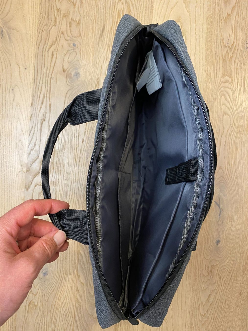 Taschen: HP Notebooktasche Tasche Notebook Laptoptasche Laptop – Gebraucht aus Konolfingen von sko_r5yd 2