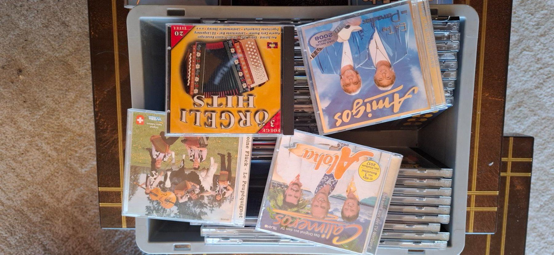 CD: Cd musique divers accordéon et populaire – Usato da Champagne venduto da Lamar0 1