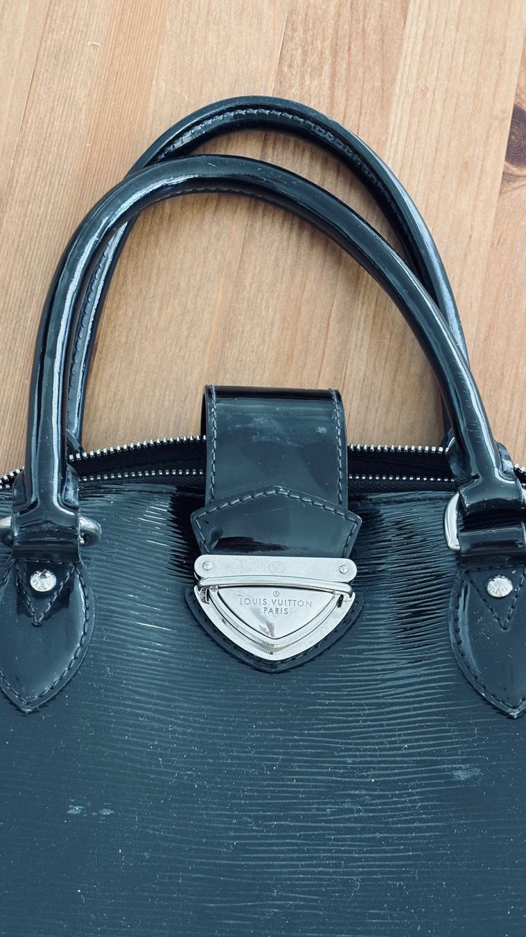 Louis Vuitton Borse da donna: Louis Vuitton Pont Neuf Vintage – Usato da Wädenswil venduto da Nita_G 4