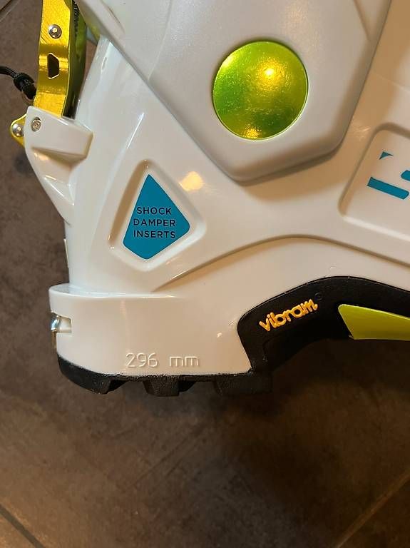 Scarpe da uomo: Skitourenschuhe Scott Celeste, Grösse 41/26.5 – Usato da Romont BE venduto da chrinou 1