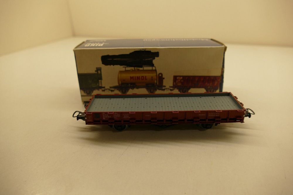 Wagon-citerne Piko H0 58769 - Modèle Réduit Train CSD époque IV échelle 1:87