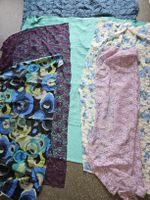 Stoff Reste Spitze Floral Blau Lila Tuerkis Gemustert