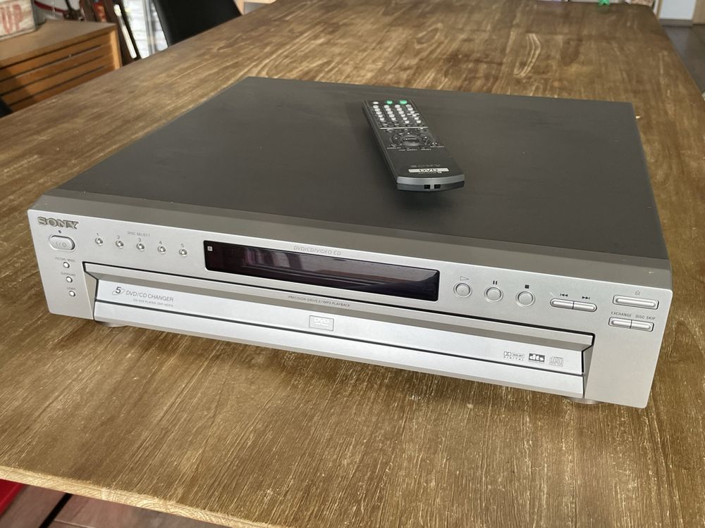 Sony 5 DVD/CD Changer DVPNC615 Kaufen auf Ricardo