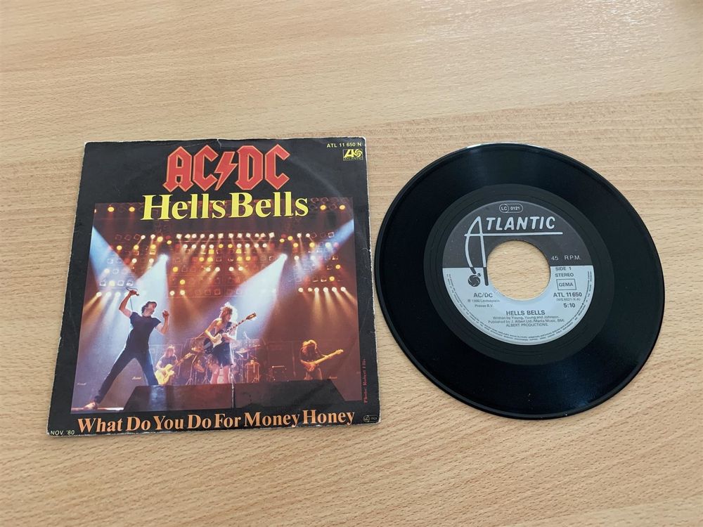 AC/DC - HELLS BELLS, Single (Gebraucht) in Zürich für CHF 18.5 – mit ...