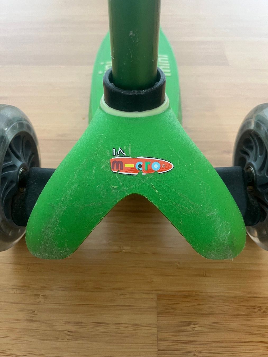 Micro Kickboard: Micro Mini Scooter (grün) – Usato da Winterthur venduto da melansen 1