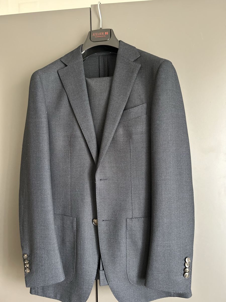 Suitsupply Completi: Suitsupply Suit – Usato da St. Gallen venduto da meh_2tdn