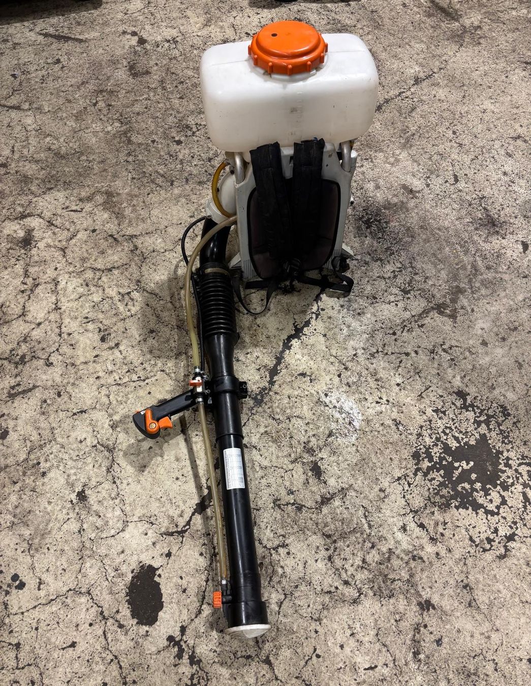 Stihl Soffiatori & Aspiratori per foglie: Stihl Sprühgerät, Laubbläser BR 420 – Usato da Grono venduto da laz_nx8q 2