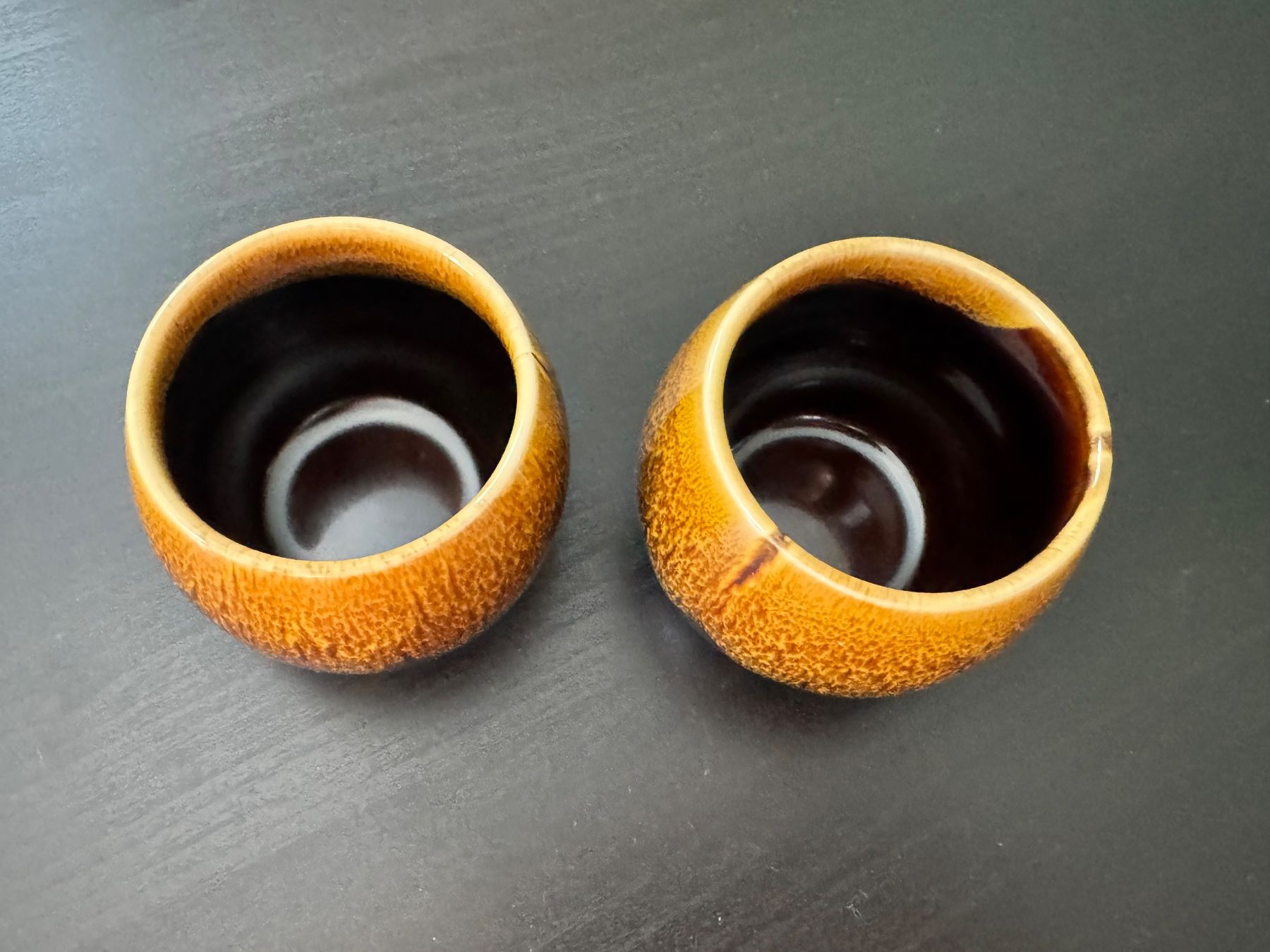 Tassen: Grosse Espressotassen in Stein-Optik – Gebraucht aus Löhningen von santafe06 2