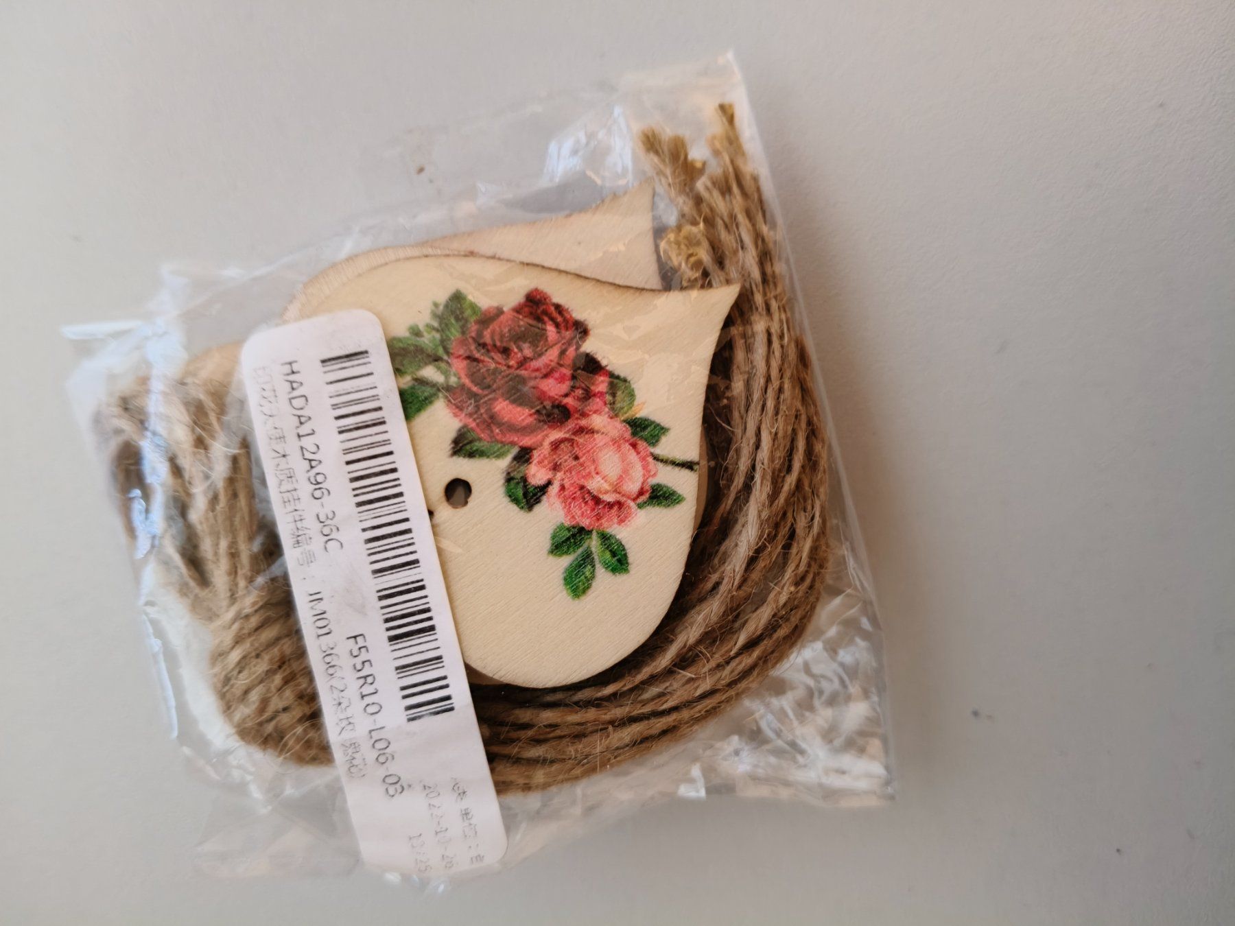 Tutte le decorazioni: Dekoratives Holzschild mit Rosenmotiv – Nuovo (secondo la descrizione) da Urtenen-Schönbühl venduto da sep_k9jk