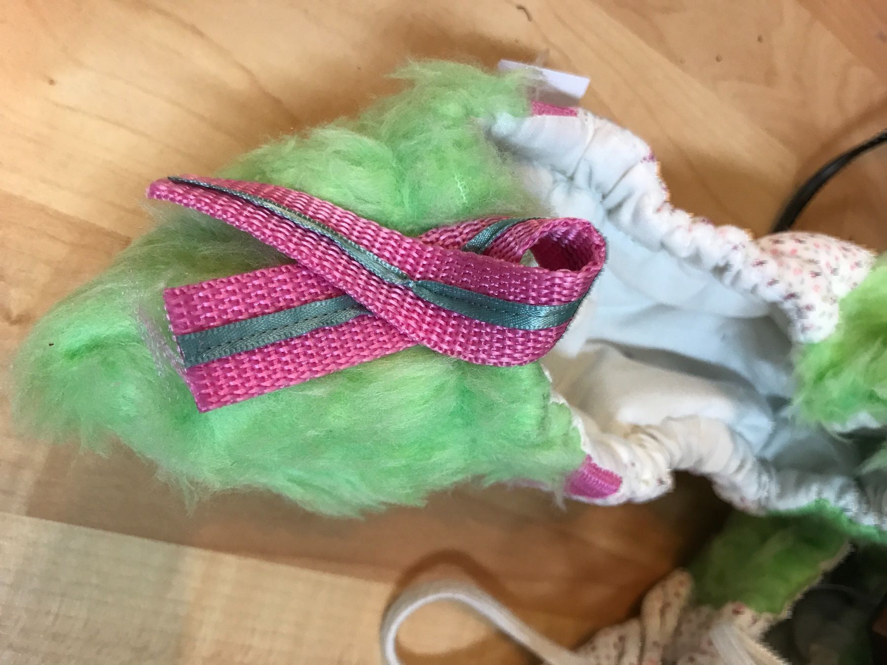 Pattini da ghiaccio: Schlittschuhe Kuvenschoner Neu – Nuovo (secondo la descrizione) da Oberweningen venduto da Jogi2 1