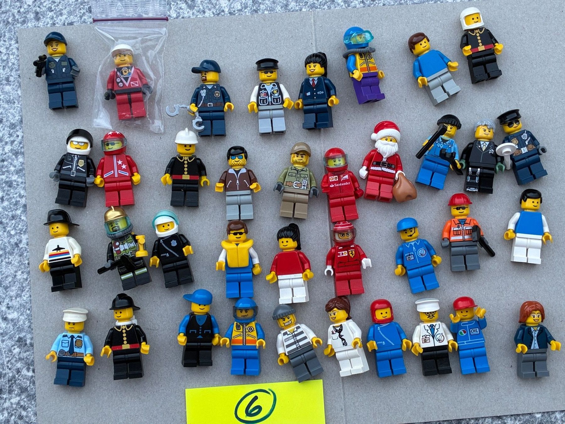 Lego Jeux de construction: LEGO Minifiguren – D'occasion à Reigoldswil par Frog40 1