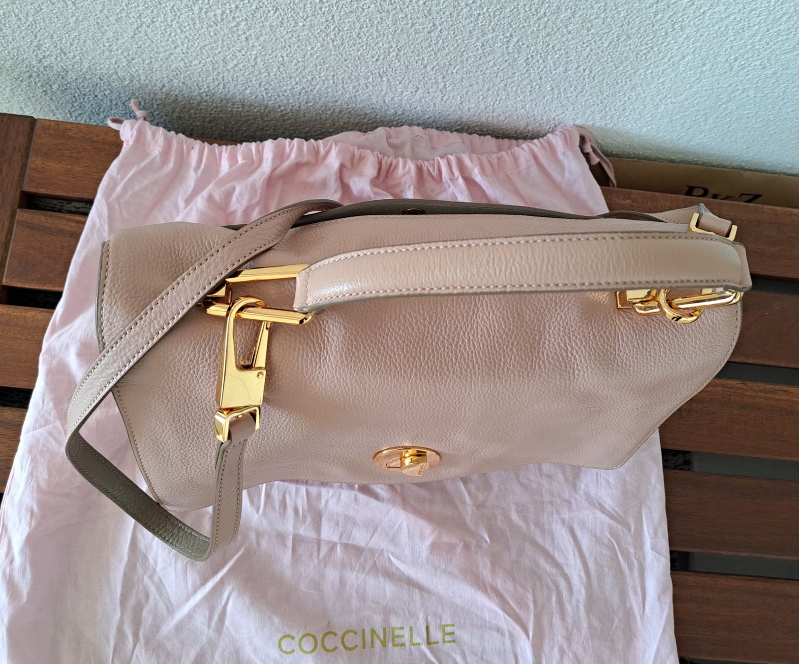 Coccinelle Borse da donna: COCCINELLE LIYA - Handtasche – Nuovo (secondo la descrizione) da Winterthur venduto da Klaudi15 1