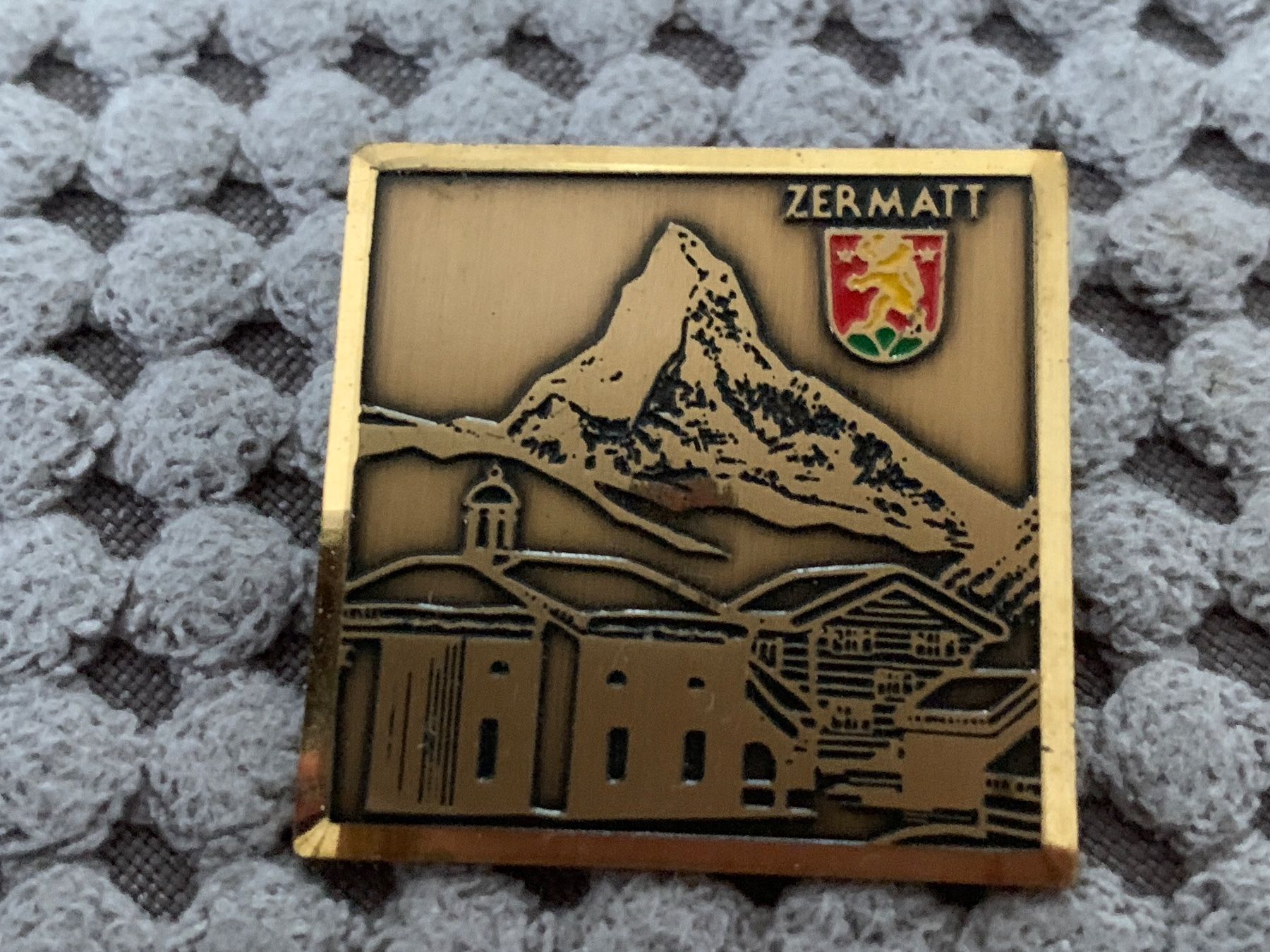 Spille & Fermagli: Anstecknadel Pin Zermatt neu – Nuovo (secondo la descrizione) da Oberweningen venduto da Jogi2