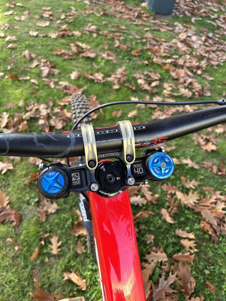 Trek Velos: Trek Session 9.9 downhill bike – Gebraucht aus Sonvico von  4