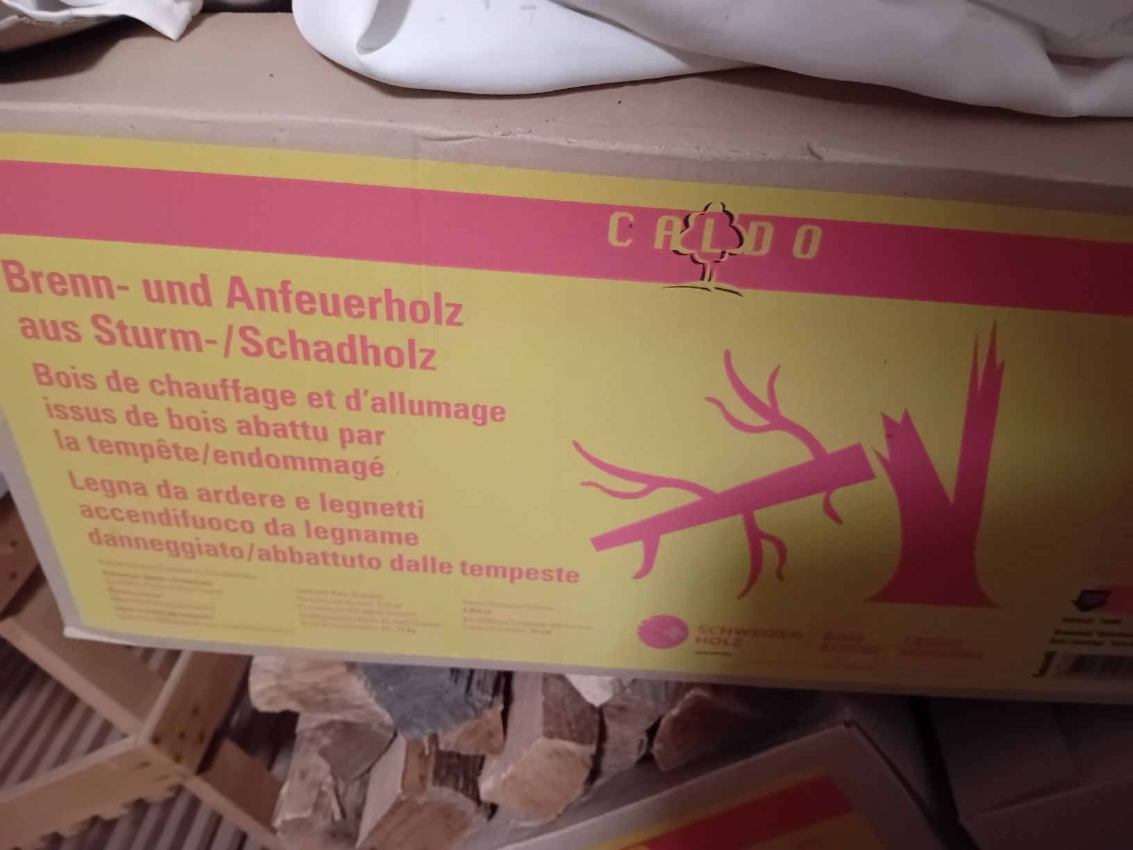 Articoli in legno: Bois de cheminée  – Nuovo e nell'imballaggio originale da St-Imier venduto da Wolf313 2