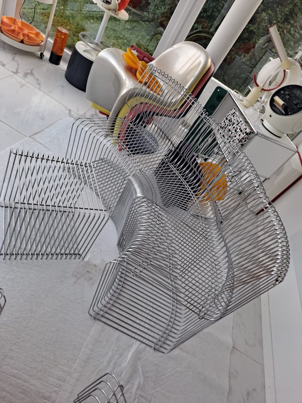 Set di tavolo e panche: Verner Panton Pantonova – Usato da La Neuveville venduto da austinpowers70 5