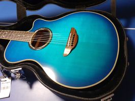 Yamaha APX 700 CBA Electro-Acoustic Guitar & Thomann Case