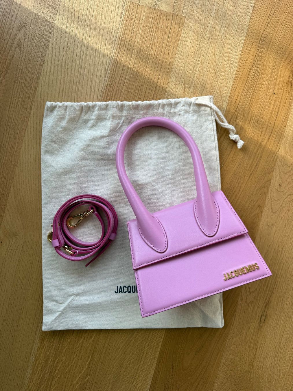 Borse da donna: Jacquemus the medium Chiquito – Usato da Uetikon am See venduto da sav_6dqg