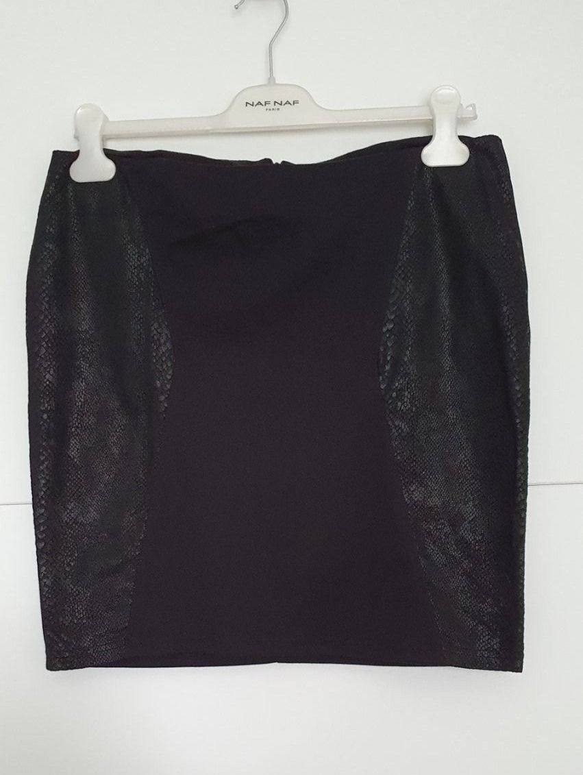 Gonne: Jupe noir motifs serpent taille 40 – Nuovo (secondo la descrizione) da Prilly venduto da RoDyRe