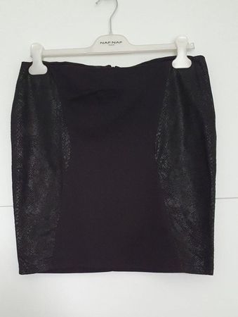 Jupe noir motifs serpent taille 40