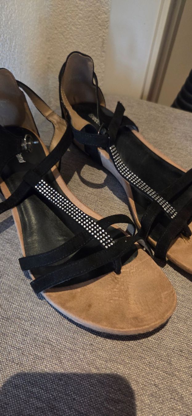 Graceland Scarpe da donna: ZZZ: Damen Sandalen Grösse 42 – Nuovo (secondo la descrizione) da Bremgarten b. Bern venduto da Marge7979 4