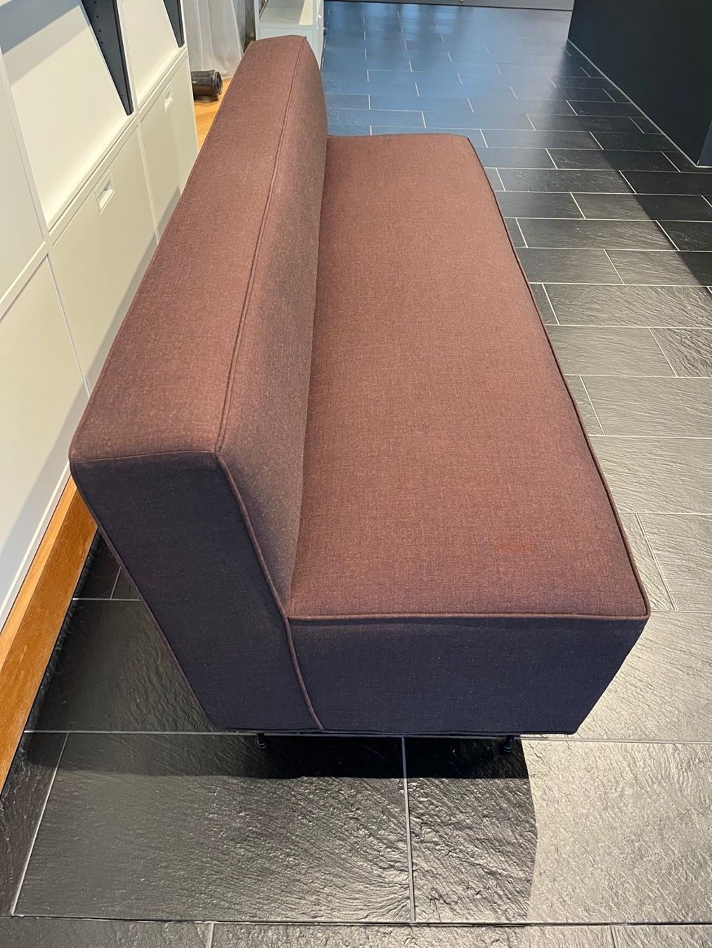 Gubi Sofas: Gubi Modern Line Sofa – Gebraucht aus Zürich von HST253 3