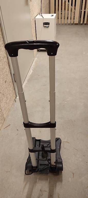 Carriole: Handwagen (Sackkarre) – Usato da Meilen venduto da san_jpk2 1