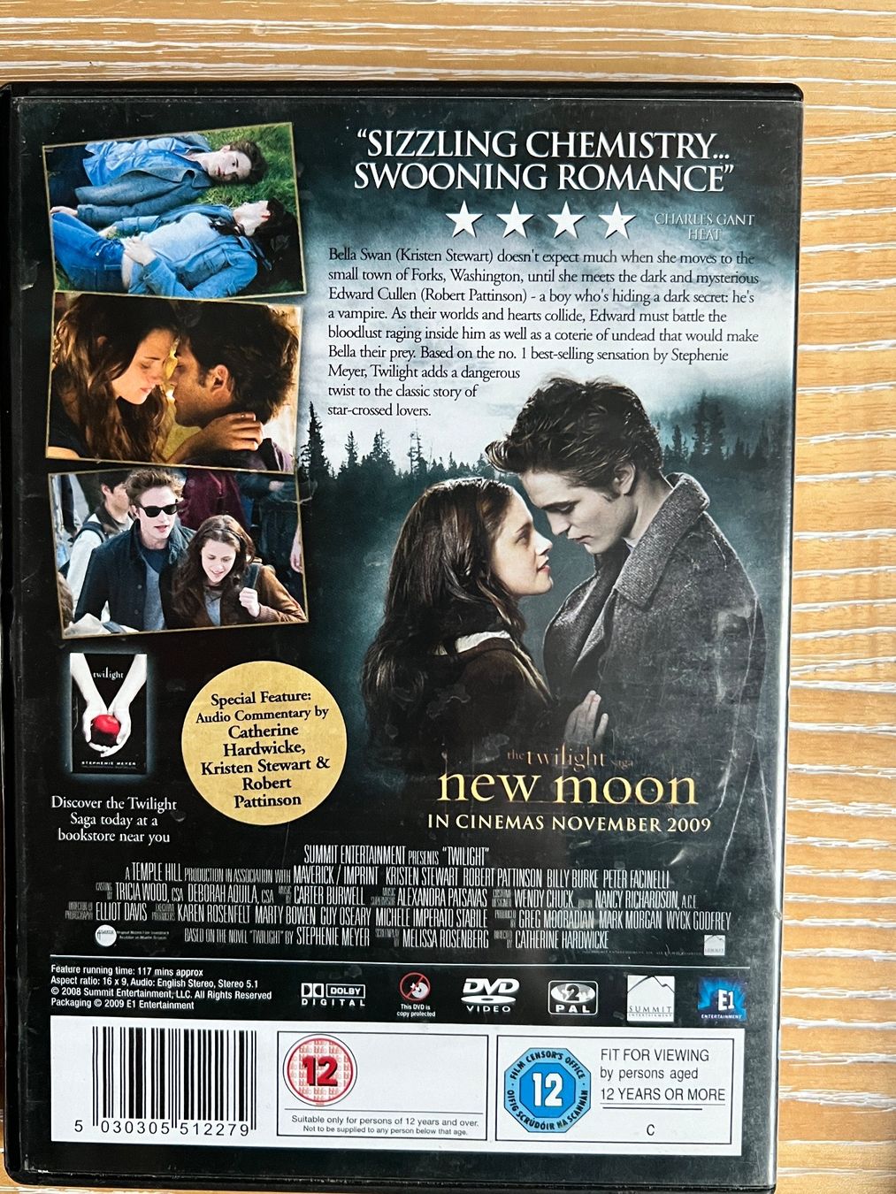 Tutti i DVDs: Twilight saga 3 DVD – Usato da Wettingen venduto da Violete01 1
