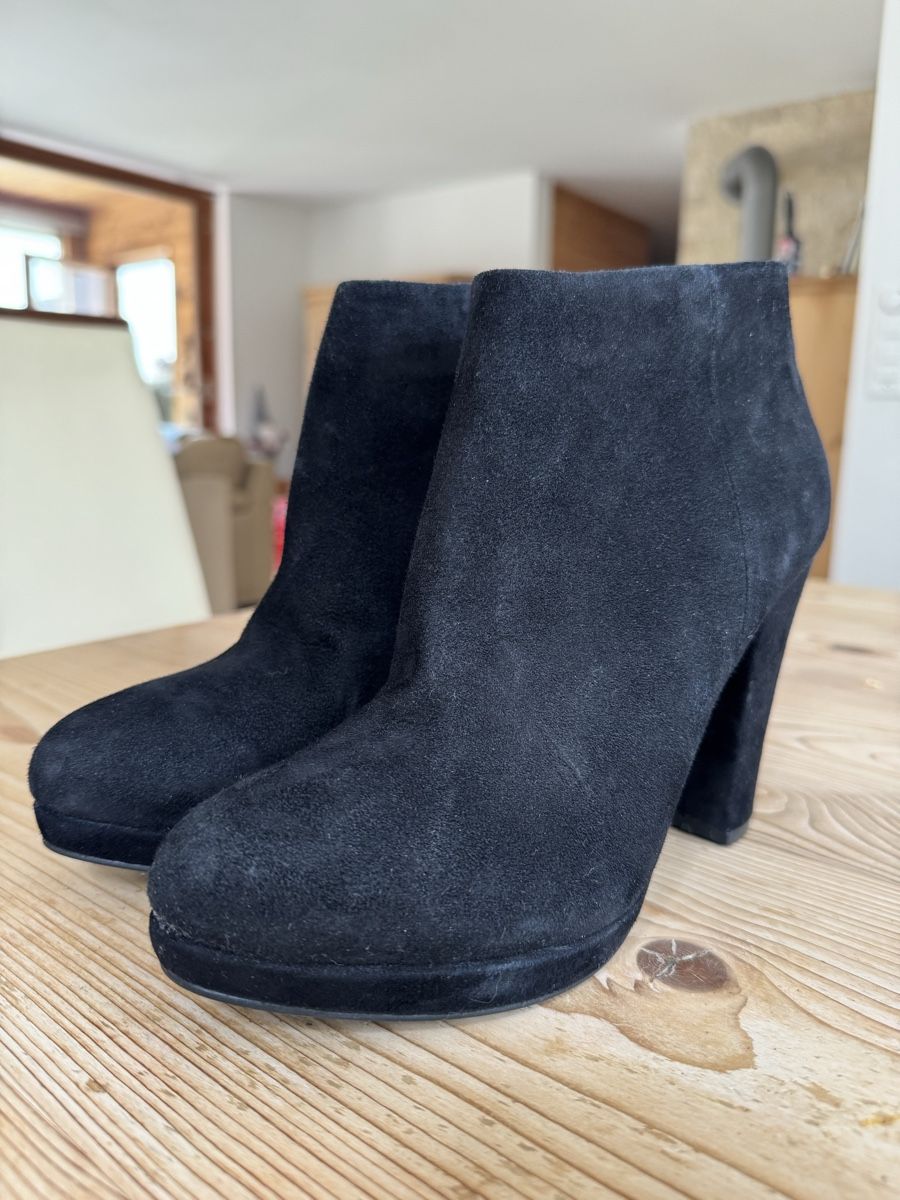 Buffalo Herrenschuhe: Buffalo Wildleder Pumps – Neu (gemäss Beschreibung) aus Rorschacherberg von lya_u