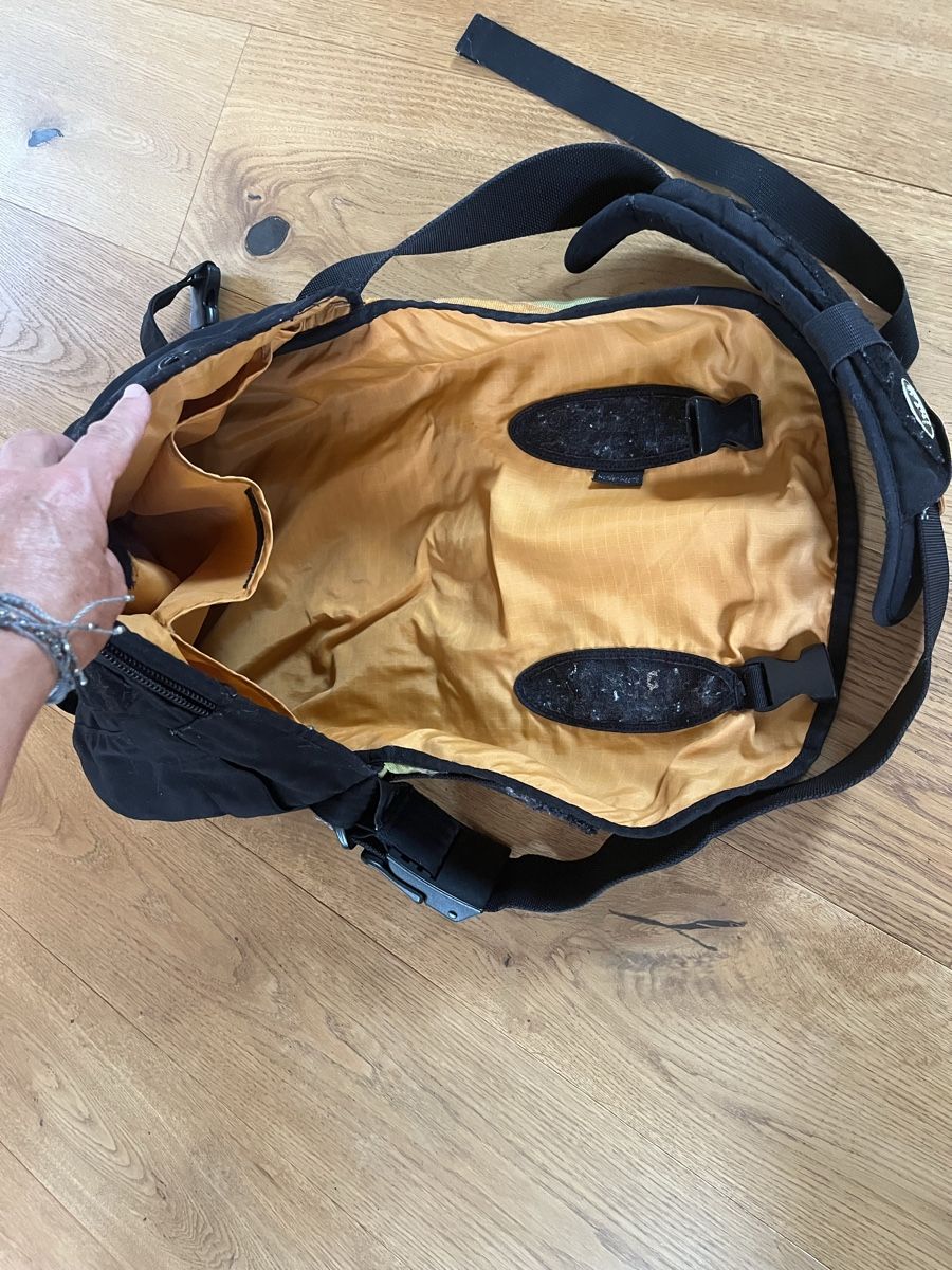 Borse da donna: Schultertasche – Usato da Flawil venduto da 1pierino 1