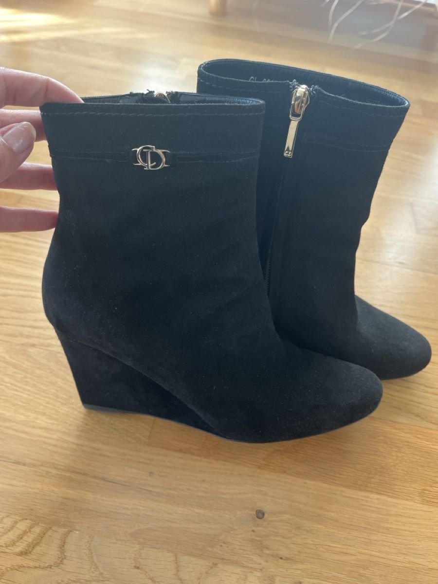 Dior Scarpe da donna: Stiefeletten von Dior – Usato da Uster venduto da Kalici1
