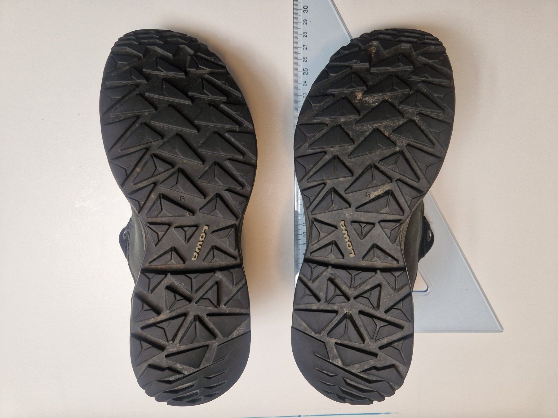 Lowa Scarpe da donna: Chaussures de marche Lowa Dame 42 – Usato da Fribourg venduto da ego_8qg2 2