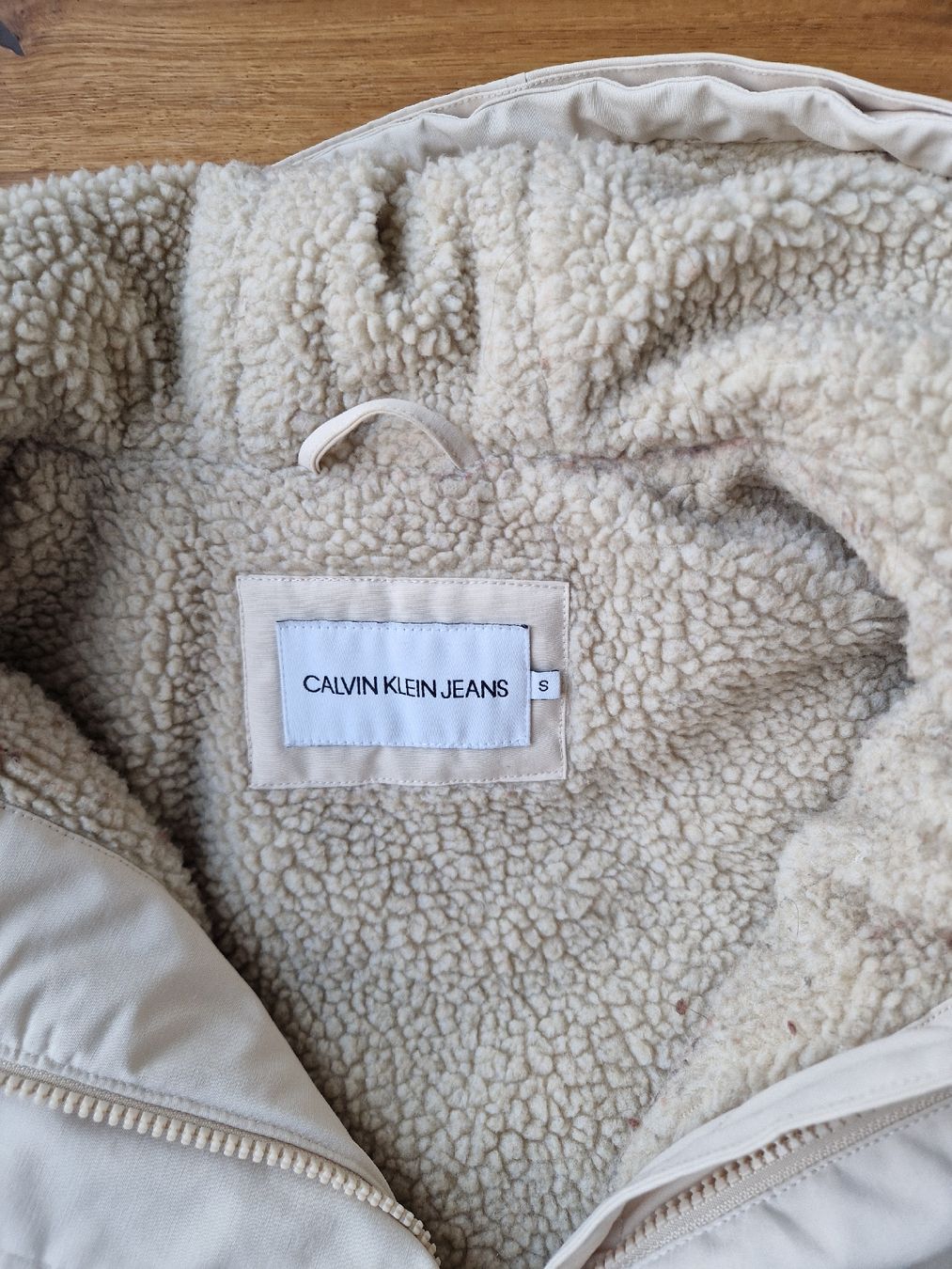 Calvin Klein Cappotti: Winterjacke / Wintermantel Calvin Klein Jeans – Usato da Eschenbach SG venduto da SanFranciscoCalifornia 2