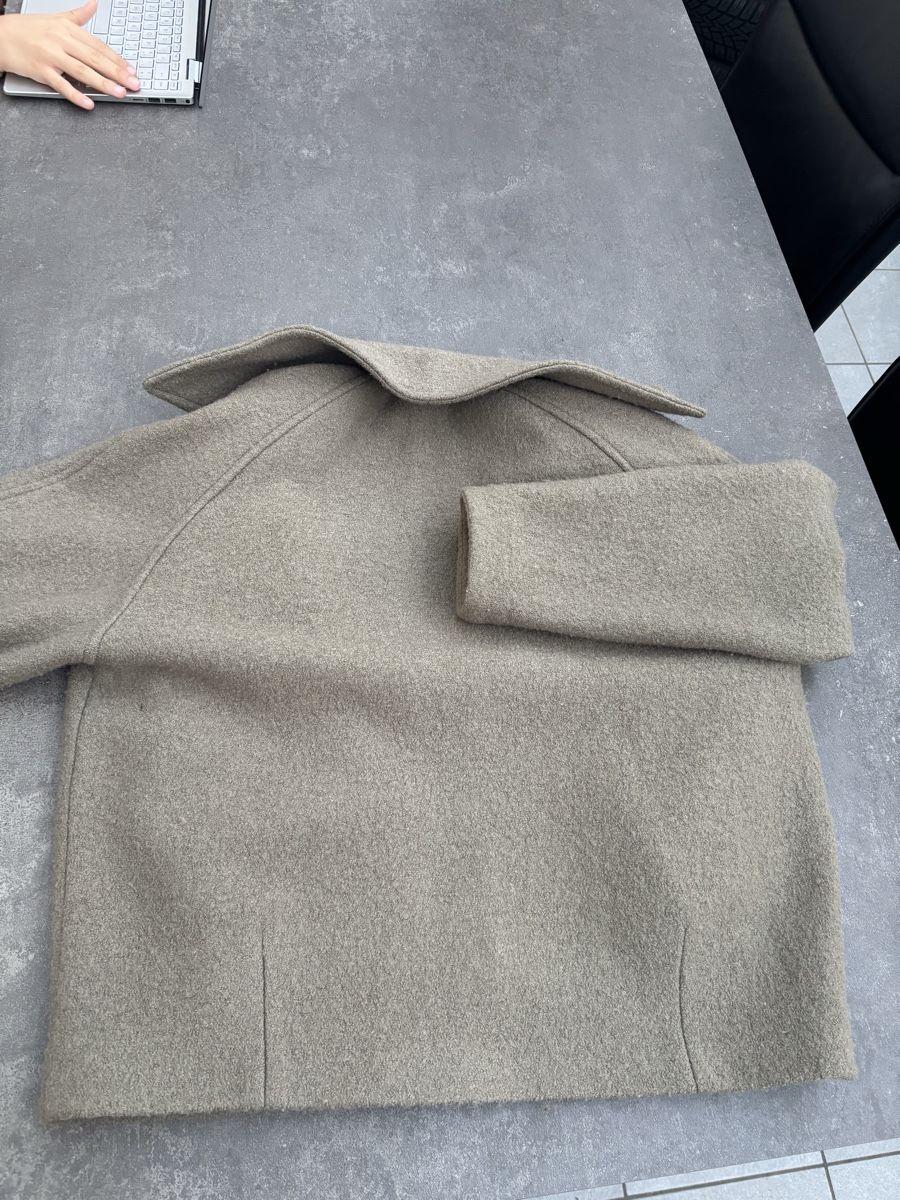 Mango Giacche: MANGO Damenjacke Gr. S – Usato da Basel venduto da 3visi 4