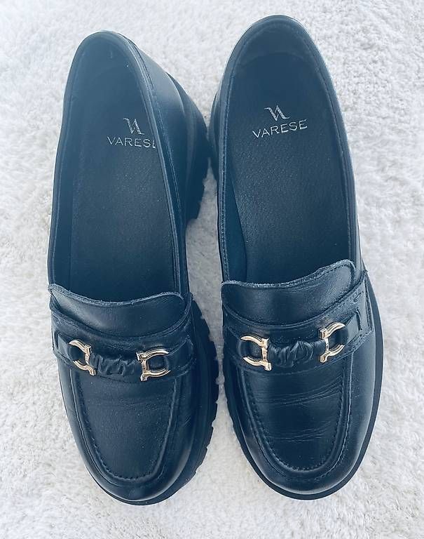 Damenschuhe: Damen-Loafer schwarz – Gebraucht aus Brunnen von rot005