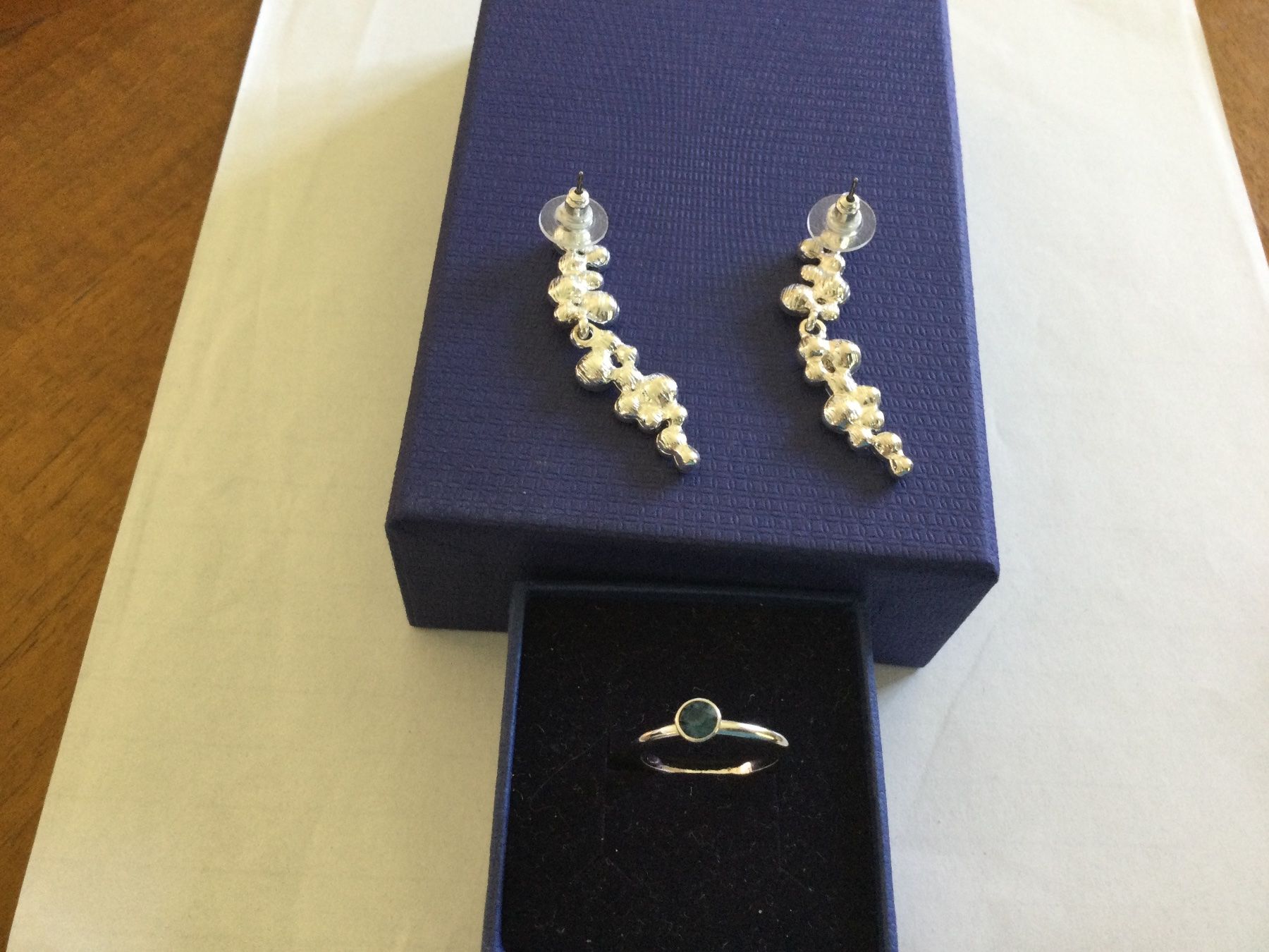 Ohrringe & -stecker: Modeschmuck, Ohrstecker, Ring – Gebraucht aus Münchenbuchsee von kruseli 2