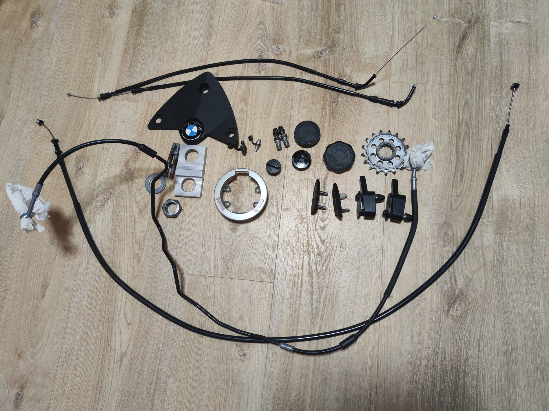 BMW Tutti i ricambio per moto: Bmw S1000rr Teile – Usato da Merlischachen venduto da lebkuchen3