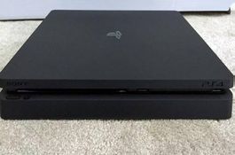 PS4 slim 500GB