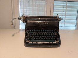 Schreibmaschine Remington Schwarz